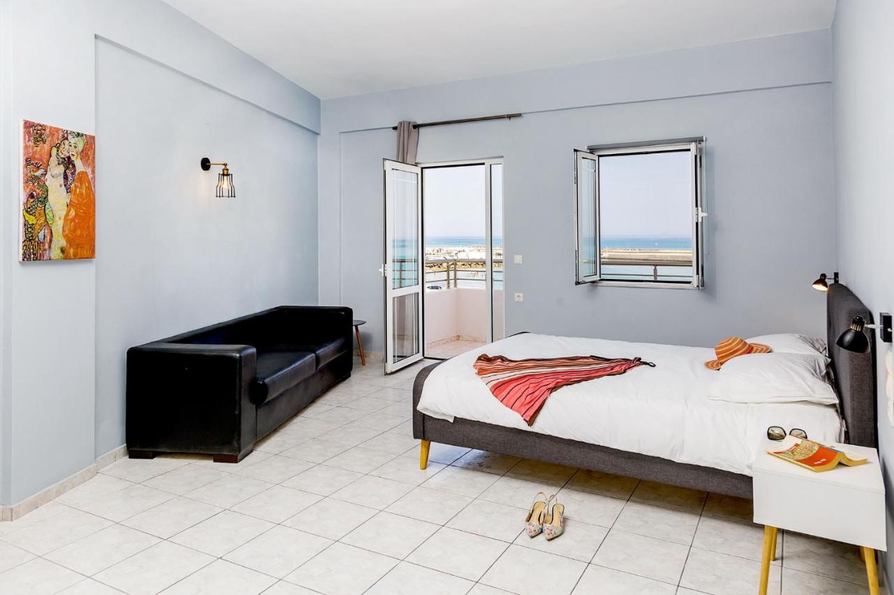 Sole Mare Seaside Apartments ゴウヴァイ エクステリア 写真