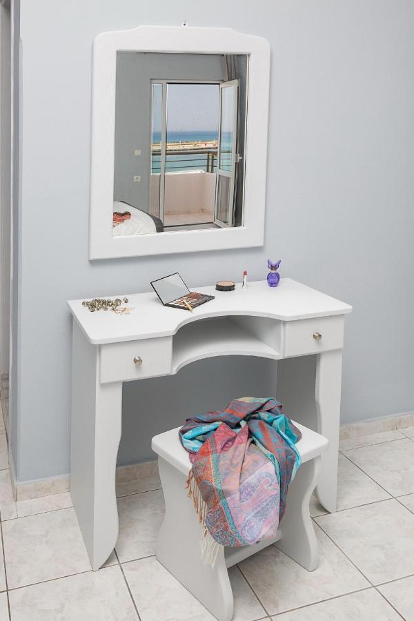 Sole Mare Seaside Apartments ゴウヴァイ エクステリア 写真