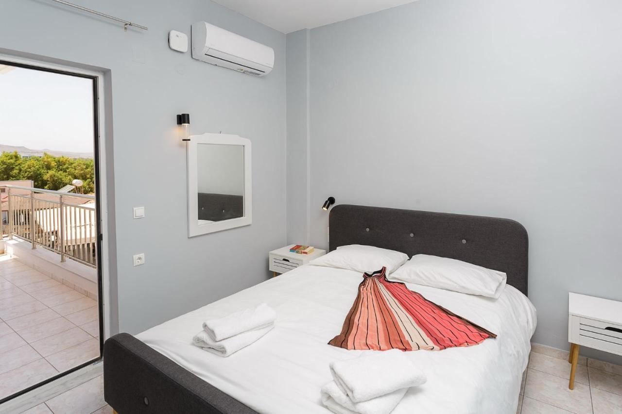 Sole Mare Seaside Apartments ゴウヴァイ エクステリア 写真
