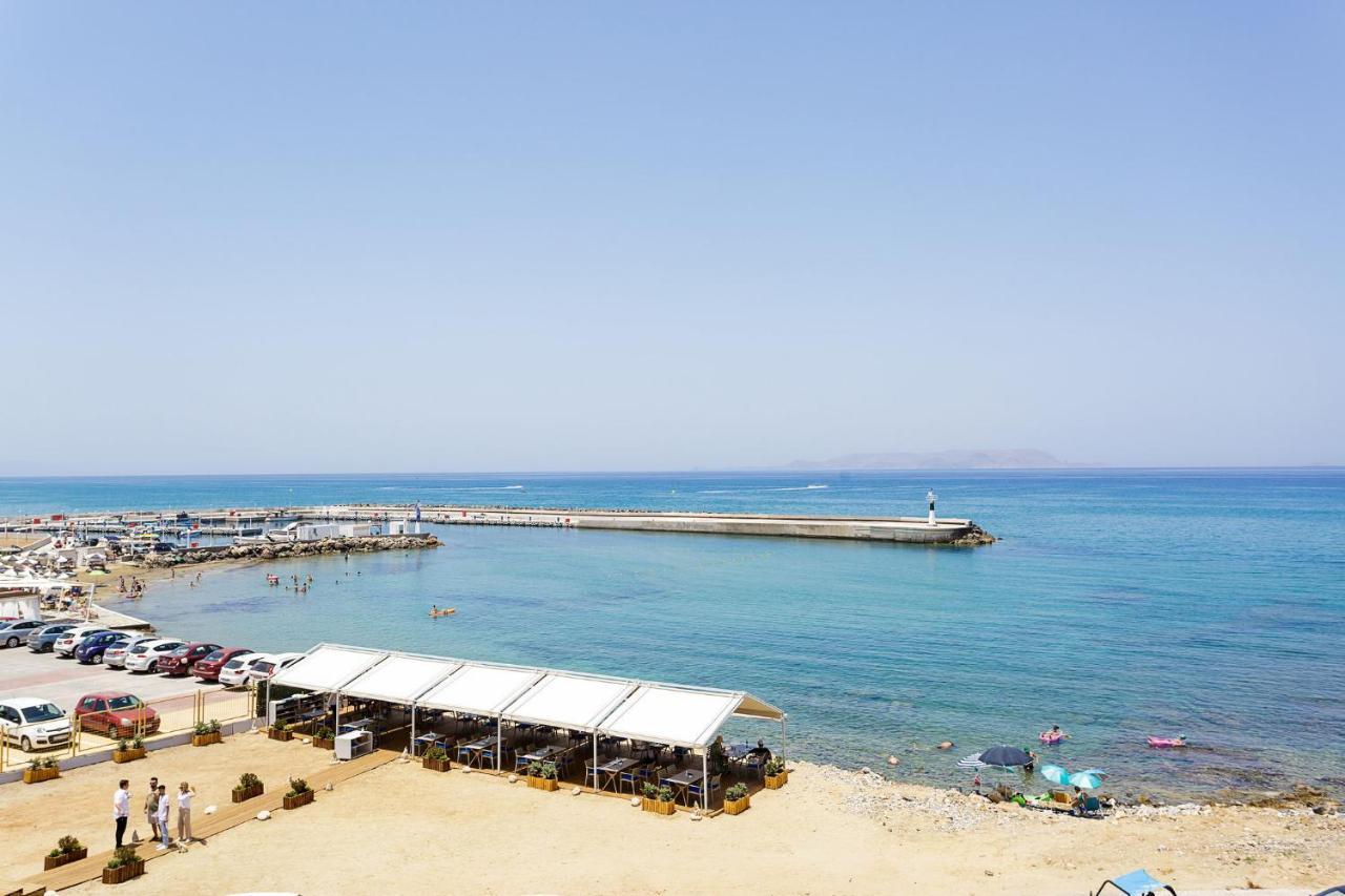 Sole Mare Seaside Apartments ゴウヴァイ エクステリア 写真