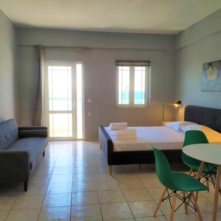 Sole Mare Seaside Apartments ゴウヴァイ エクステリア 写真